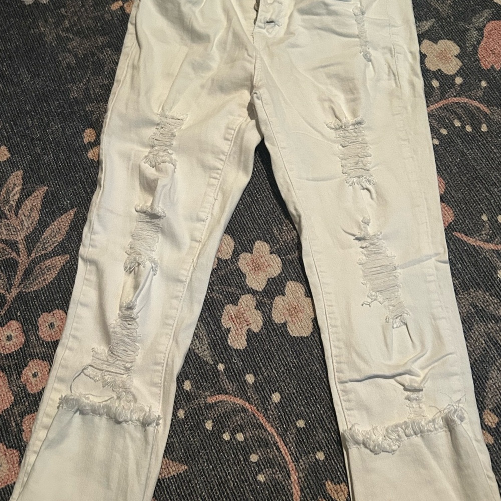 Stylish Distressed White Jeans for Women